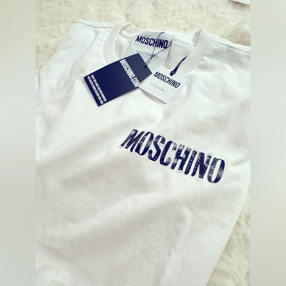 BNWT Moschino Couture Belt logo Tshirt - Picture 2 of 4